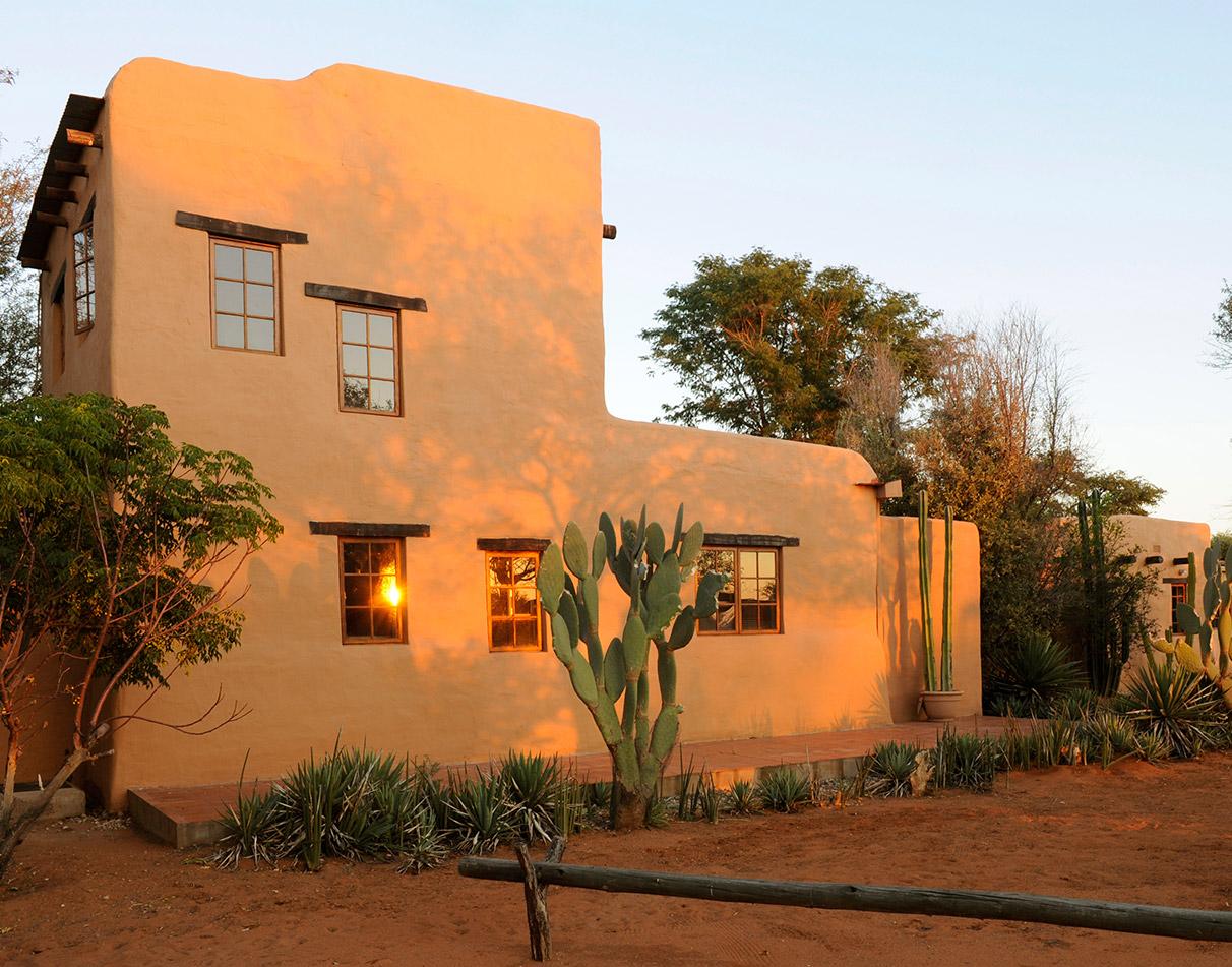 Eningu Clayhouse Lodge