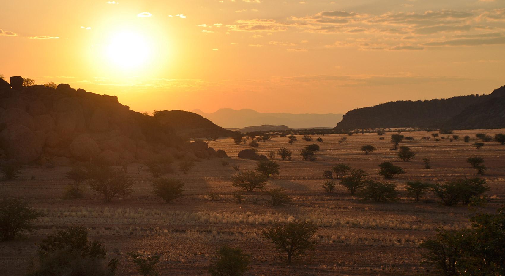 Ein Sonnenuntergang im Damaraland